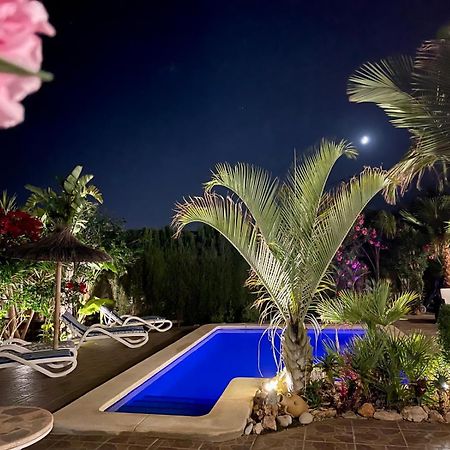 Villa Hayahay With Private Pool & Amazing View 卡尔佩 外观 照片