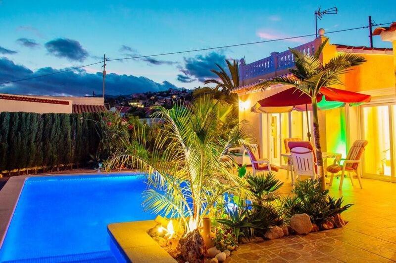 Villa Hayahay With Private Pool & Amazing View 卡尔佩 外观 照片